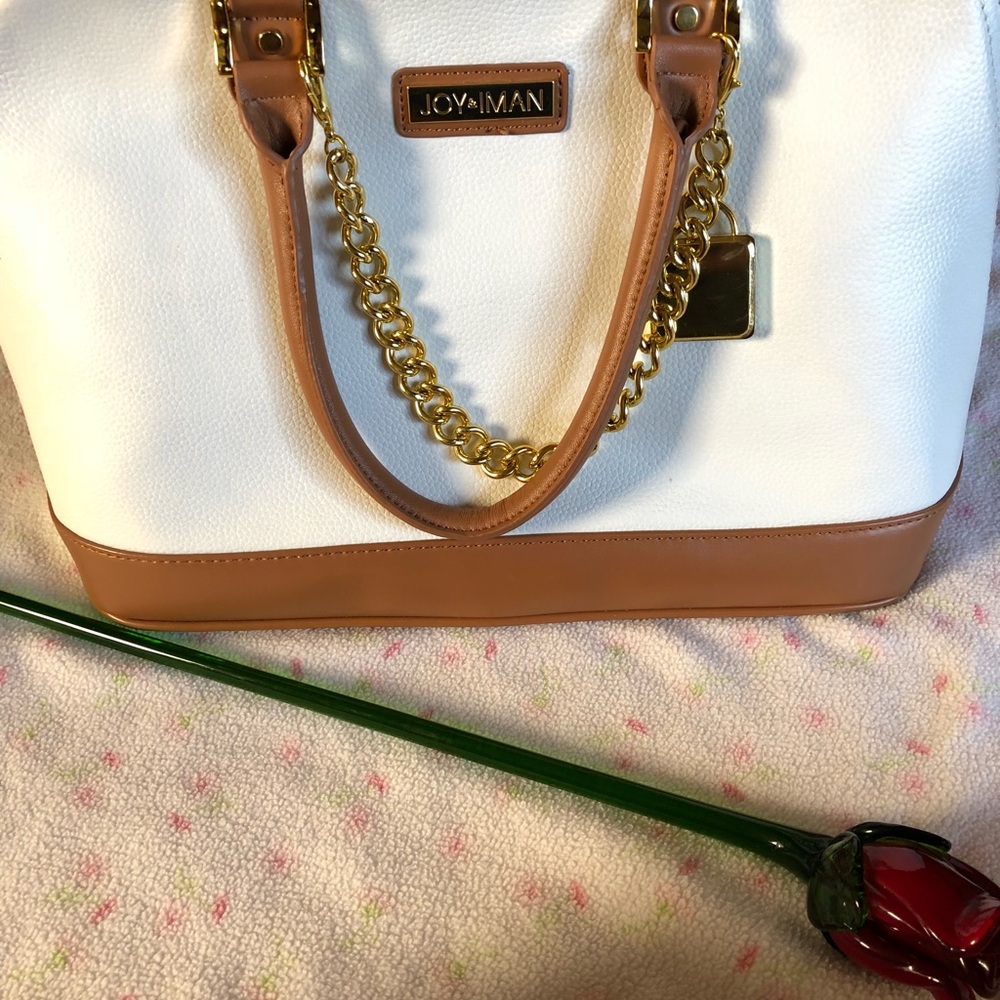 JOY IMAN PURSE 👜✨✨